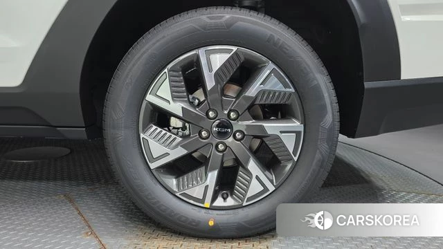 Ssangyong New Torres id 4995170 из Кореи 15
