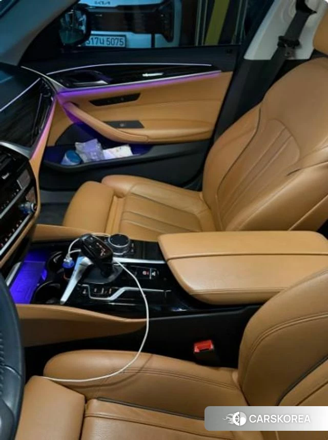 BMW 5 Series (G30) 2022 Белый из Кореи, фото 5