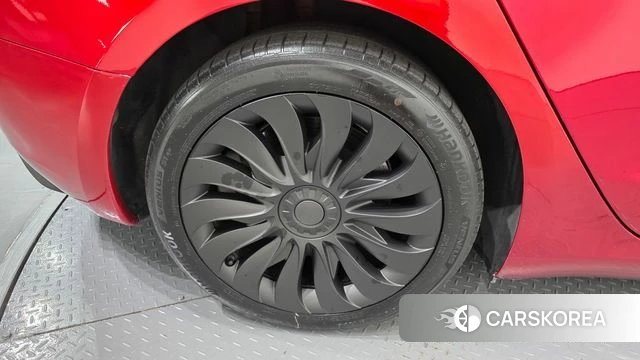 Tesla Model 3 id 4879953 из Кореи 29