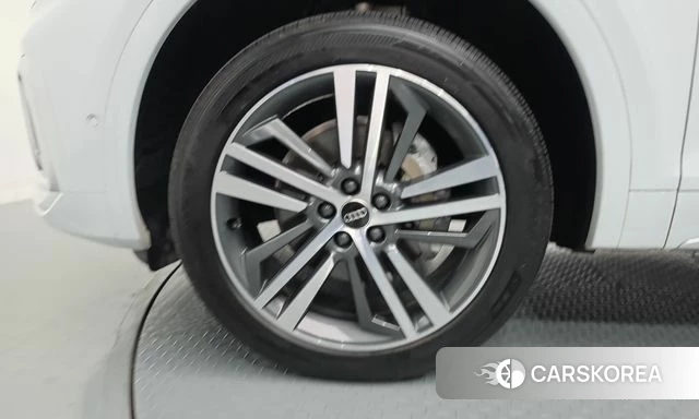 Audi Q5 (FY) id 4935314 из Кореи 28