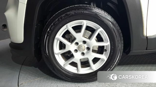 Jeep Renegade id 4661794 из Кореи 26