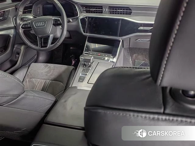 Audi A6L 2021 Черный из Китая, фото 5