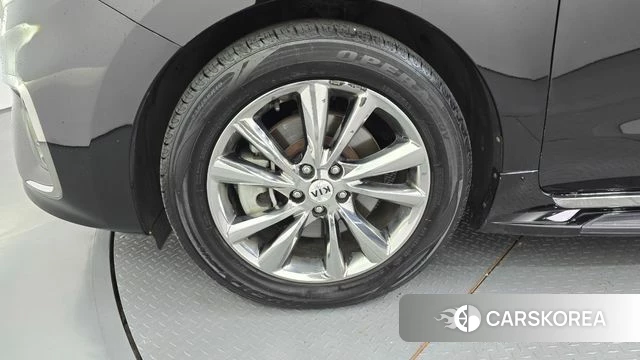 Kia The New Carnival id 5054680 из Кореи 15