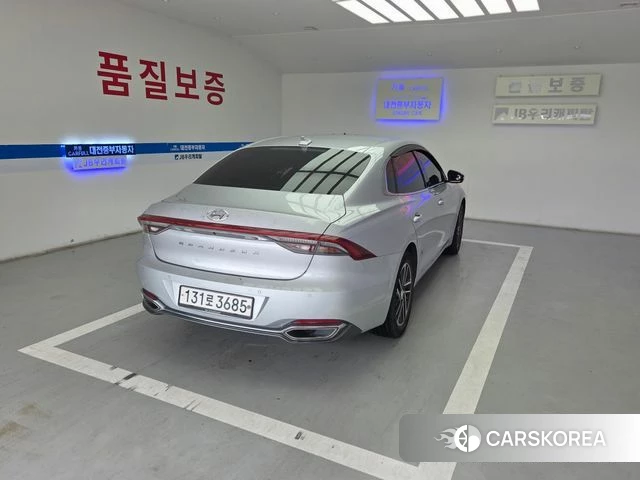 Hyundai The New Grandeur IG id 4716870 из Кореи 13