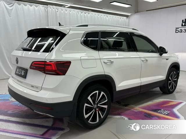 Volkswagen Tharu 2021 Белый из Китая, фото 5