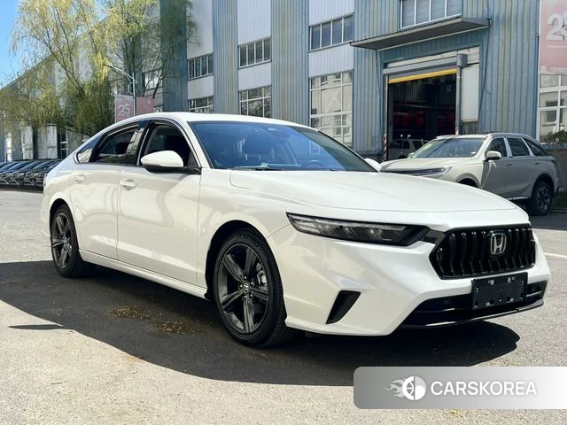 Honda Inspire 2024 Белый из Китая, фото 5