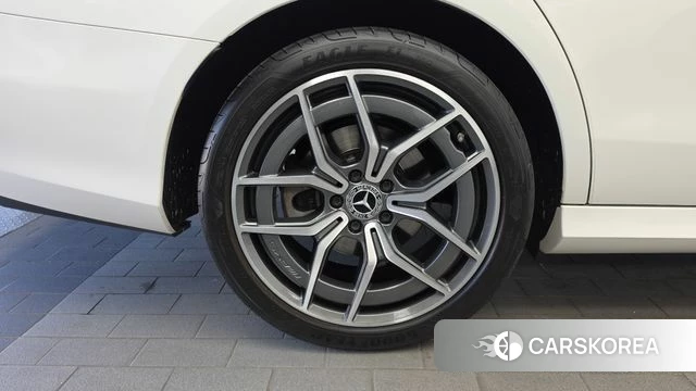 Mercedes-Benz E-Class W213 id 4965944 из Кореи 28