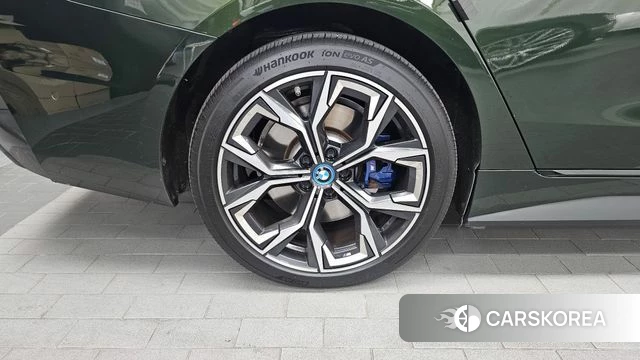 BMW i4 id 5039537 из Кореи 31