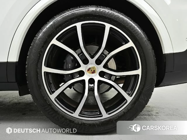 Porsche Cayenne (PO536) id 5033264 из Кореи 15