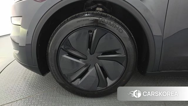 Tesla Model Y id 5032654 из Кореи 32