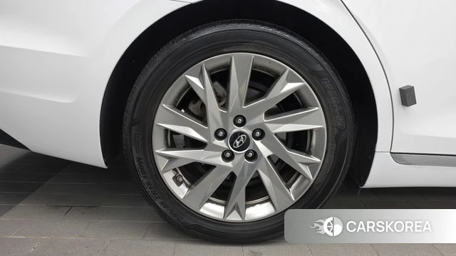 Hyundai The New Grandeur IG Hybrid id 5054094 из Кореи 28