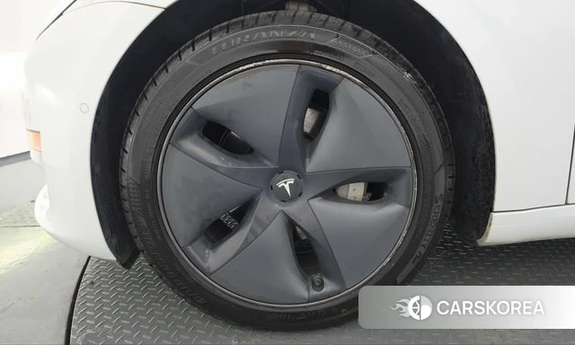 Tesla Model 3 id 5041503 из Кореи 28