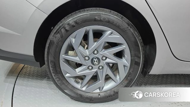 Hyundai The New Avante (CN7) id 4935111 из Кореи 28