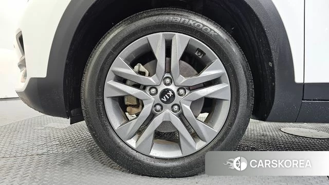 Kia Seltos id 4982442 из Кореи 15