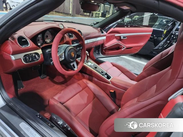 Porsche 718 Boxster 2022 Серебряный из Кореи, фото 5