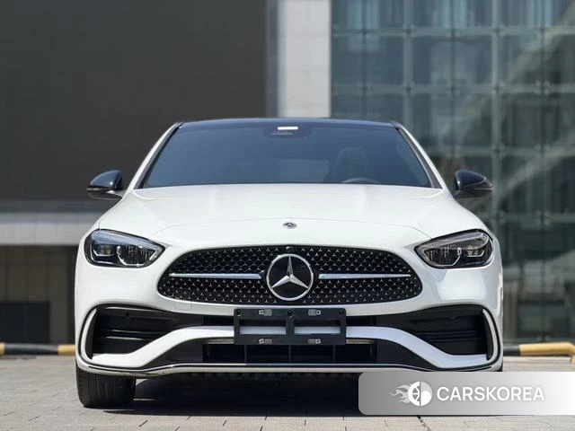 Mercedes-Benz C-class 2023 Белый из Китая, фото 5
