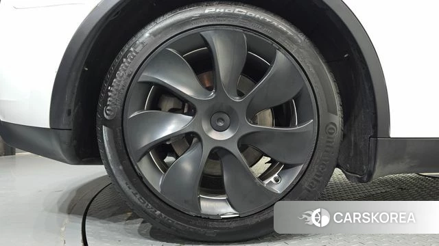 Tesla Model Y id 5033468 из Кореи 33