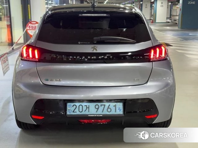 Peugeot e-208 second Generation id 4922232 из Кореи 13