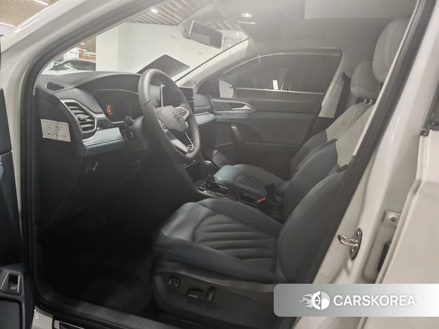 Volkswagen Tharu 2024 Белый из Китая, фото 5