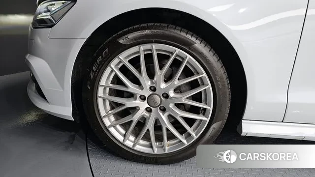 Audi New A6 id 3748535 из Кореи 15