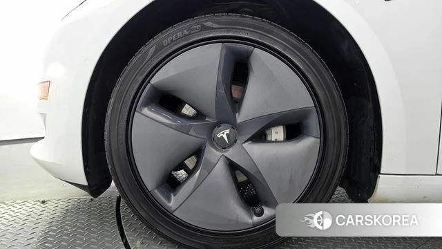 Tesla Model 3 id 4952513 из Кореи 26