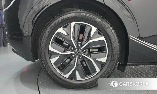 Kia EV6 id 4958306 из Кореи 29