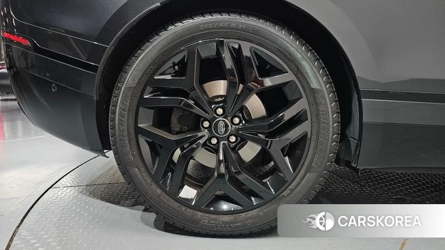 Land Rover Range Rover Velar id 4897698 из Кореи 35