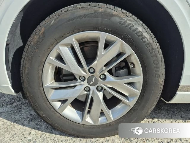 Genesis GV70 id 4975477 из Кореи 15