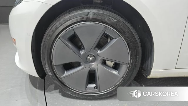 Tesla Model 3 id 4898902 из Кореи 26