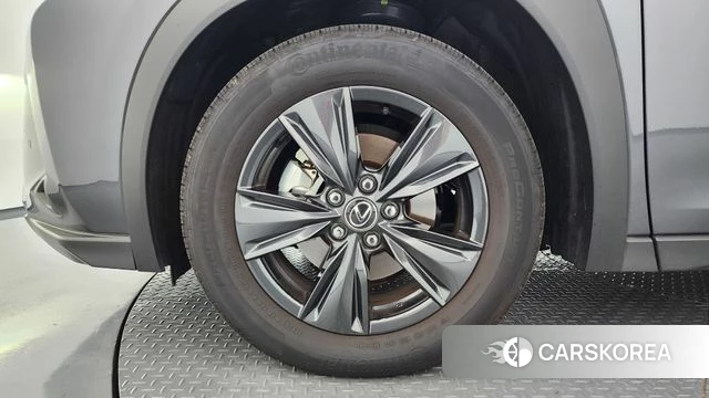 Lexus UX300h id 4714992 из Кореи 26
