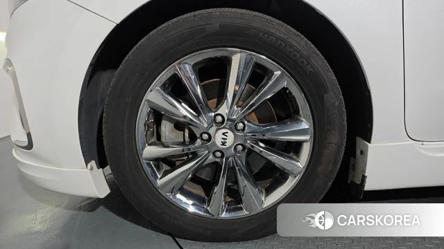 Kia The New Carnival id 4988303 из Кореи 31