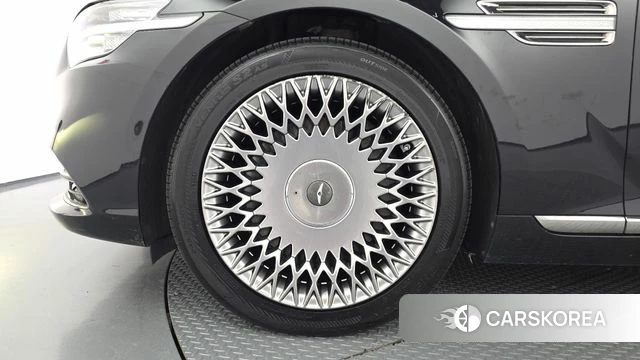 Genesis G90 id 5035103 из Кореи 28