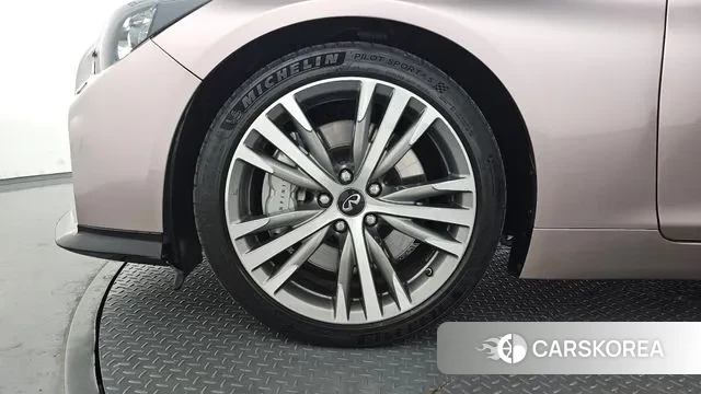 Infiniti Q50 id 3336398 из Кореи 15