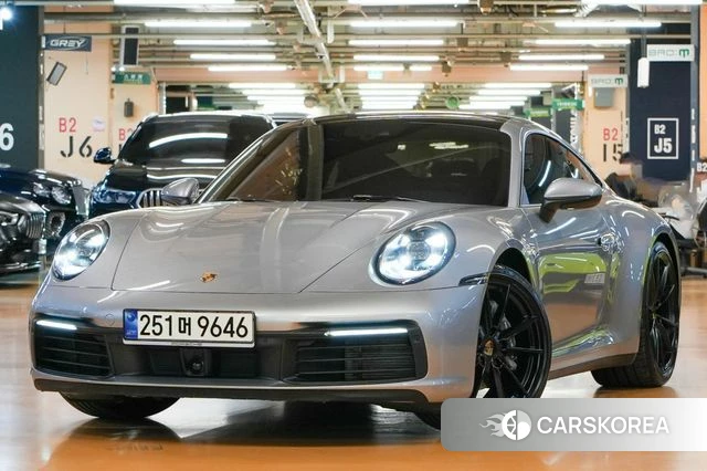 Porsche 911(992) id 5047594 из Кореи 15