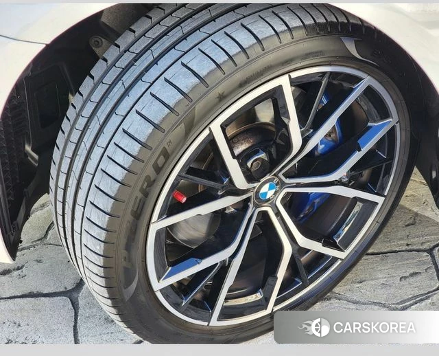 BMW 5 Series (G30) id 4966916 из Кореи 12