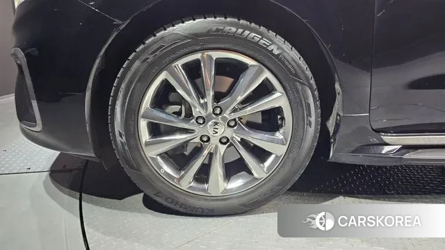 Kia The New Carnival id 3713526 из Кореи 15