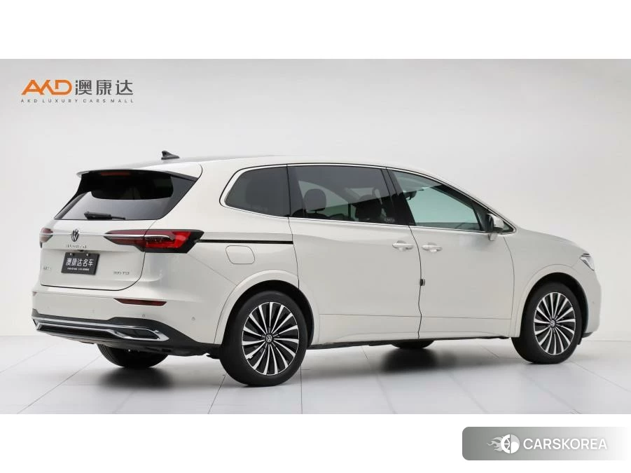 Volkswagen Viloran 2023 Серебристо-серый из Китая, фото 6