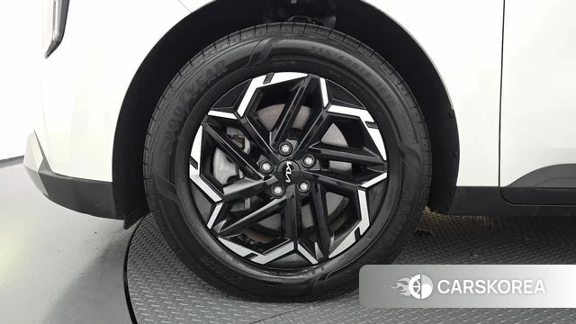 Kia The New Carnival 4th Generation id 5026066 из Кореи 25