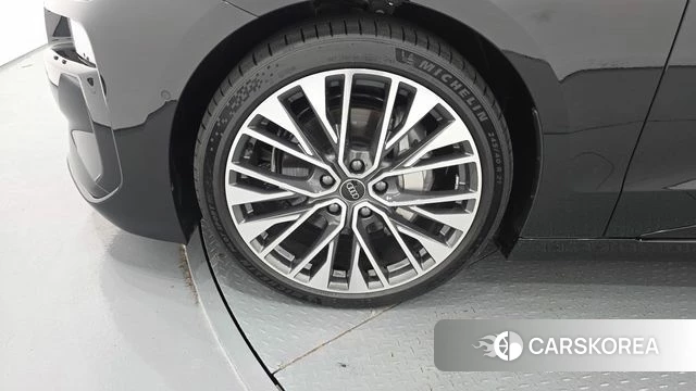 Audi A6 e-Tron id 4928015 из Кореи 15