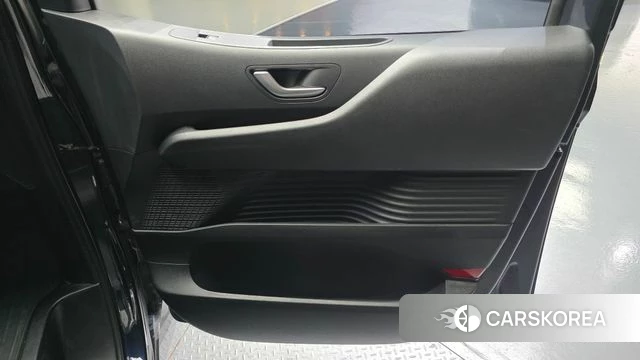 Hyundai Staria 2022 Синий из Кореи, фото 5