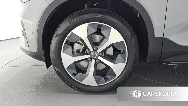 Volvo XC40 id 3299644 из Кореи 15