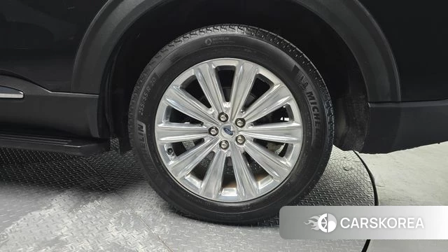 Ford Explorer 6th Generation id 5022279 из Кореи 15