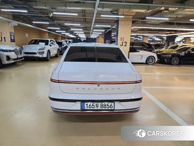 Hyundai Grandeur Hybrid (GN7) id 4957685 из Кореи 5