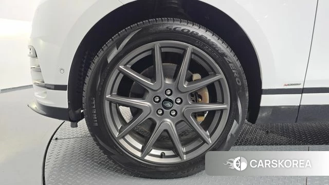 Land Rover Range Rover Velar id 4943031 из Кореи 31