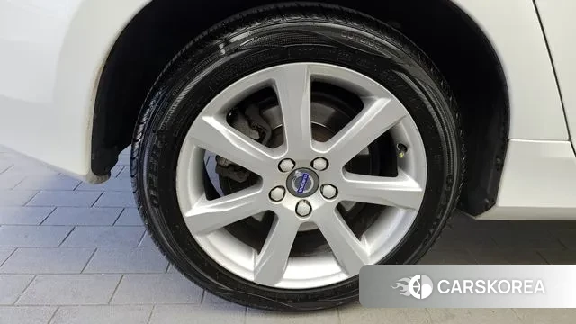 Volvo S60 id 3789803 из Кореи 15