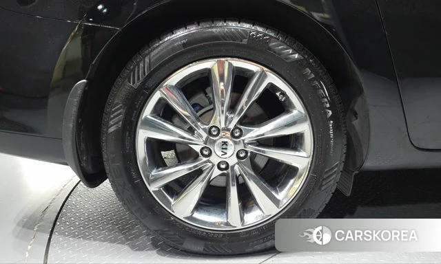 Kia The New Carnival id 5018776 из Кореи 28