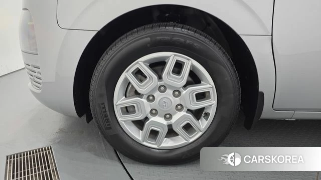 Hyundai Staria id 4958316 из Кореи 15