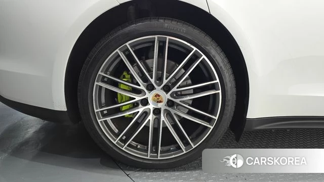 Porsche Panamera (971) id 4918781 из Кореи 26