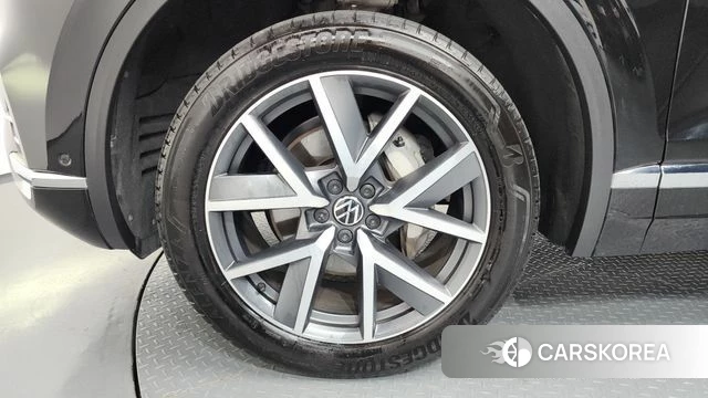 Volkswagen Touareg 3rd generation id 4928783 из Кореи 32