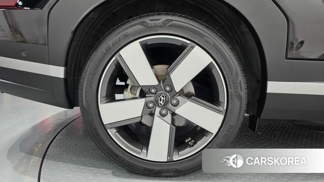 Hyundai Santa Fe (MX5) id 4950402 из Кореи 25